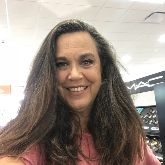 Meet your Posher, Susannah - Picture 1 of 1